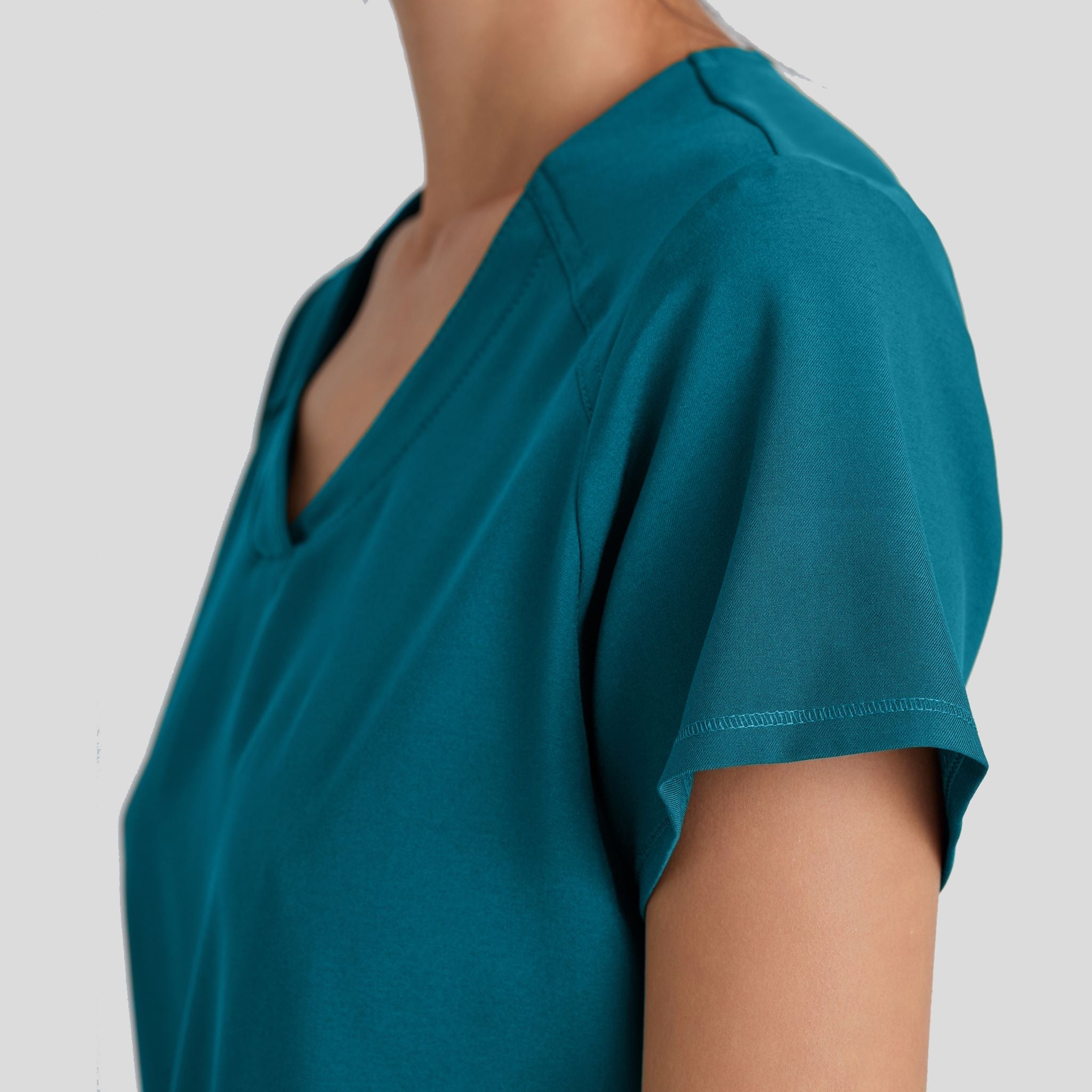 BARCO_GREYSANATOMY_EVOLVE_GSST180_BAHAMA_DETAIL