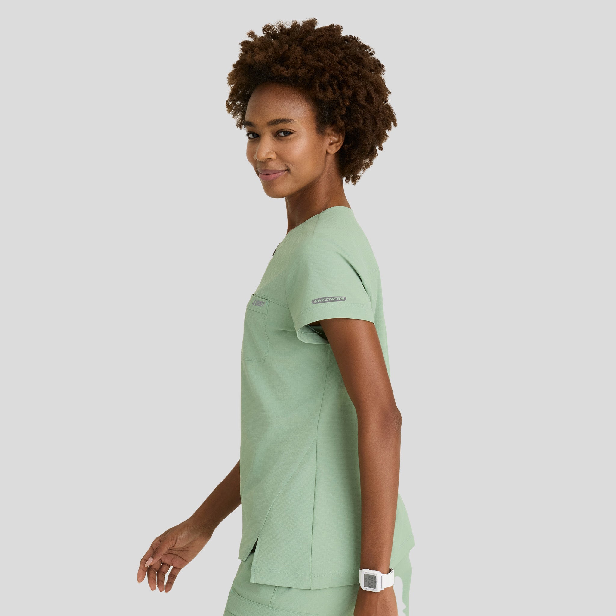 Trek 2-Pocket Rounded Neck Tuck-In Top | Field Green