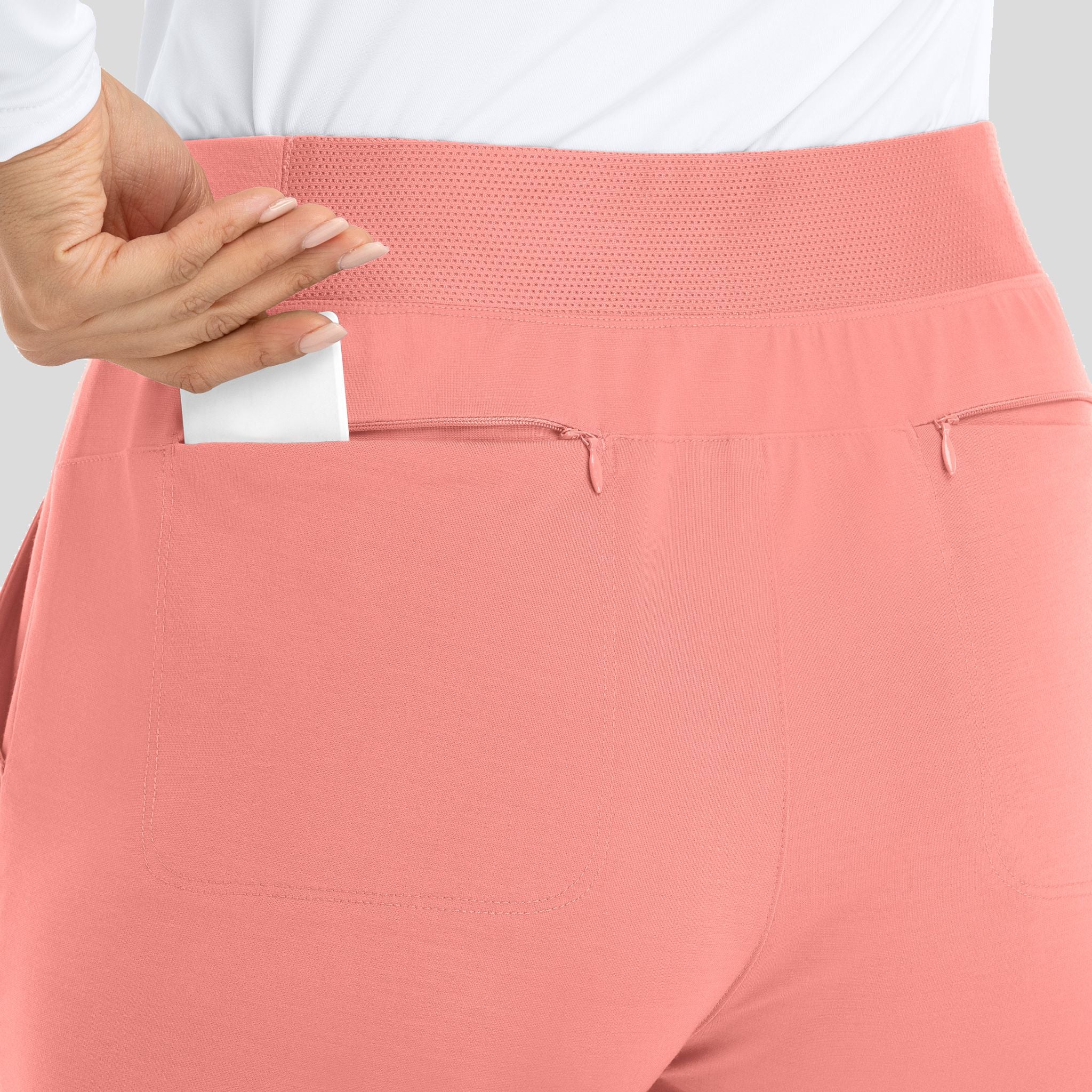 Maevn_Focus_60302_DCR_BCK_POCKET