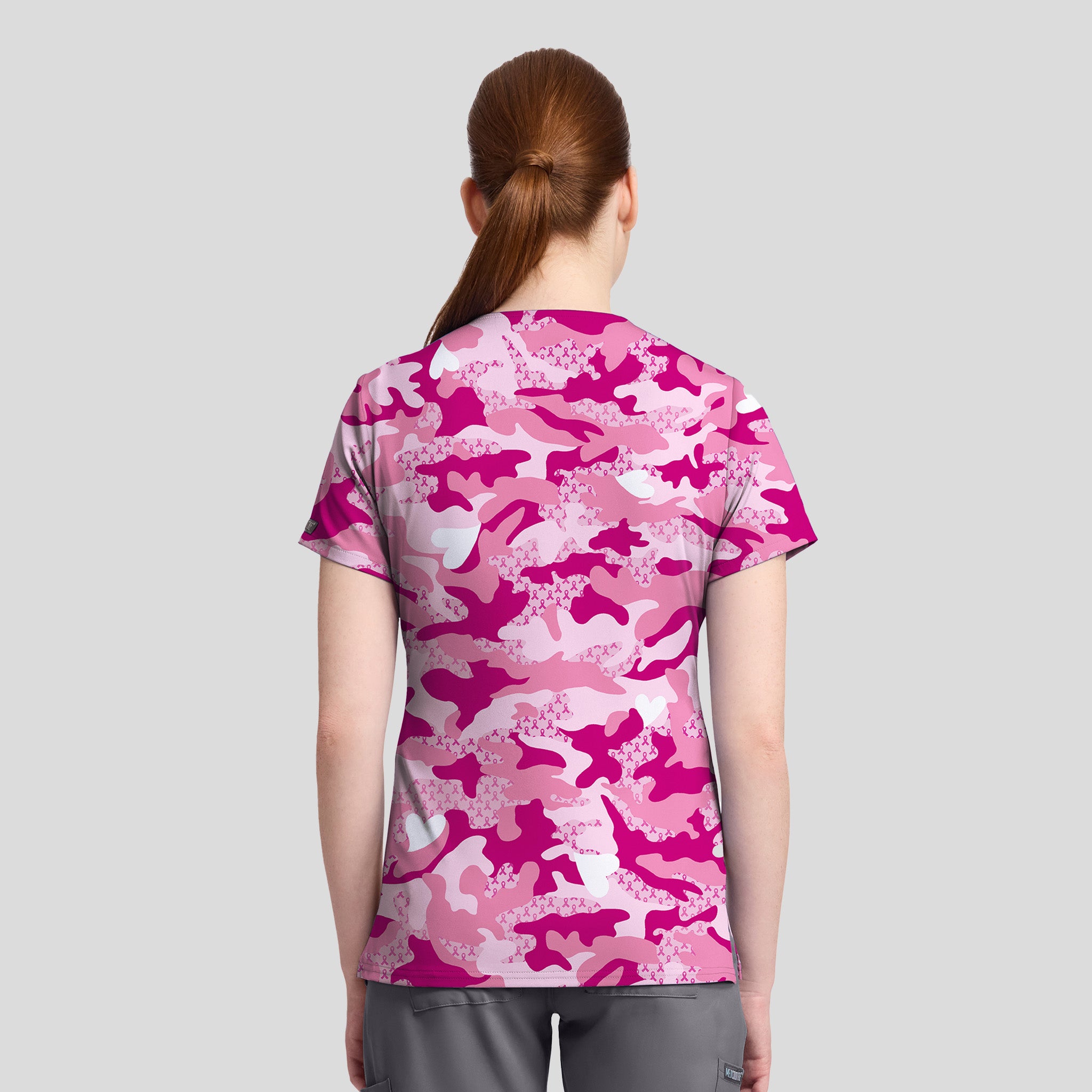 1-Pocket STRETCH V-Neck Print Scrub Top | Fierce Fighter