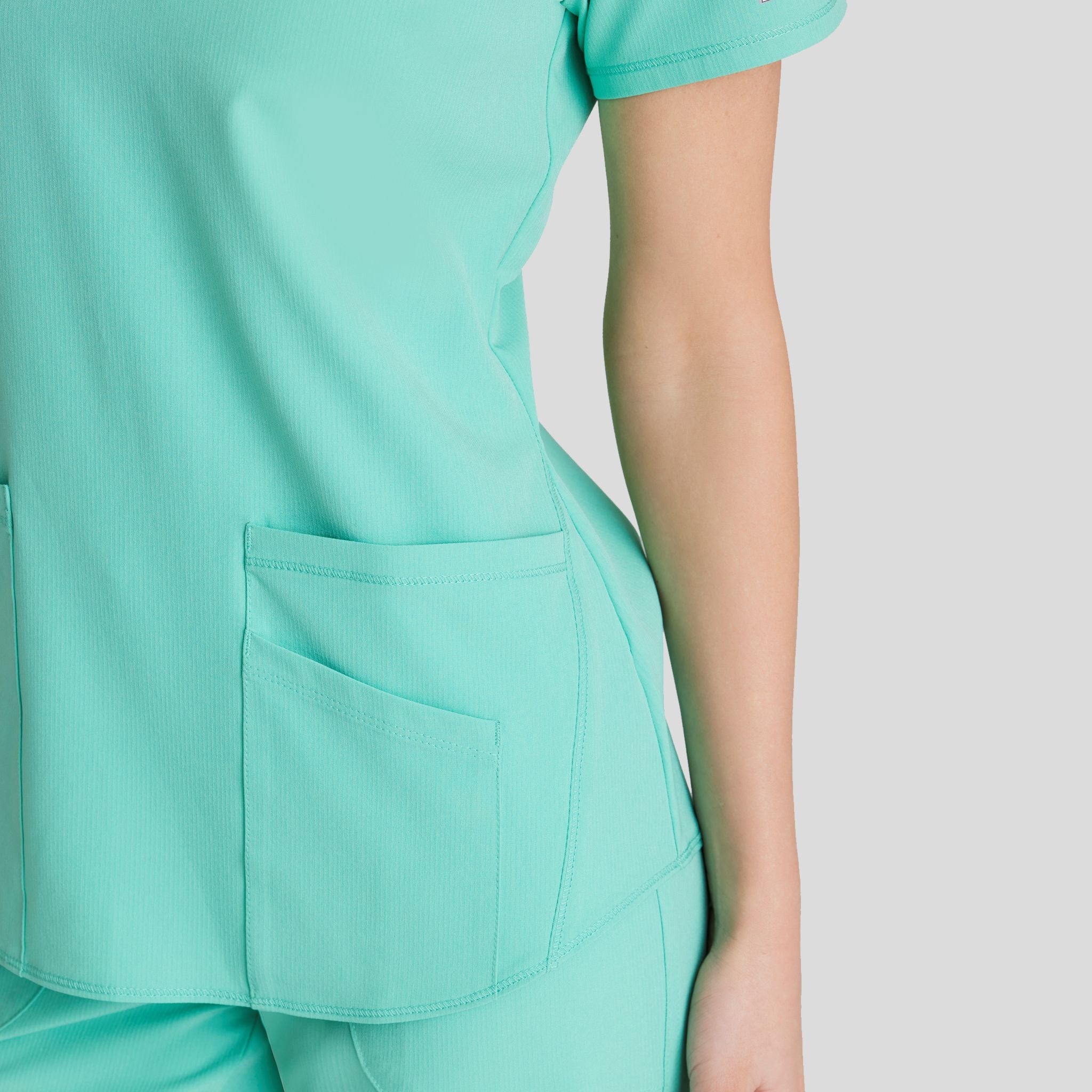 Breeze Scrub Top | Light Jade