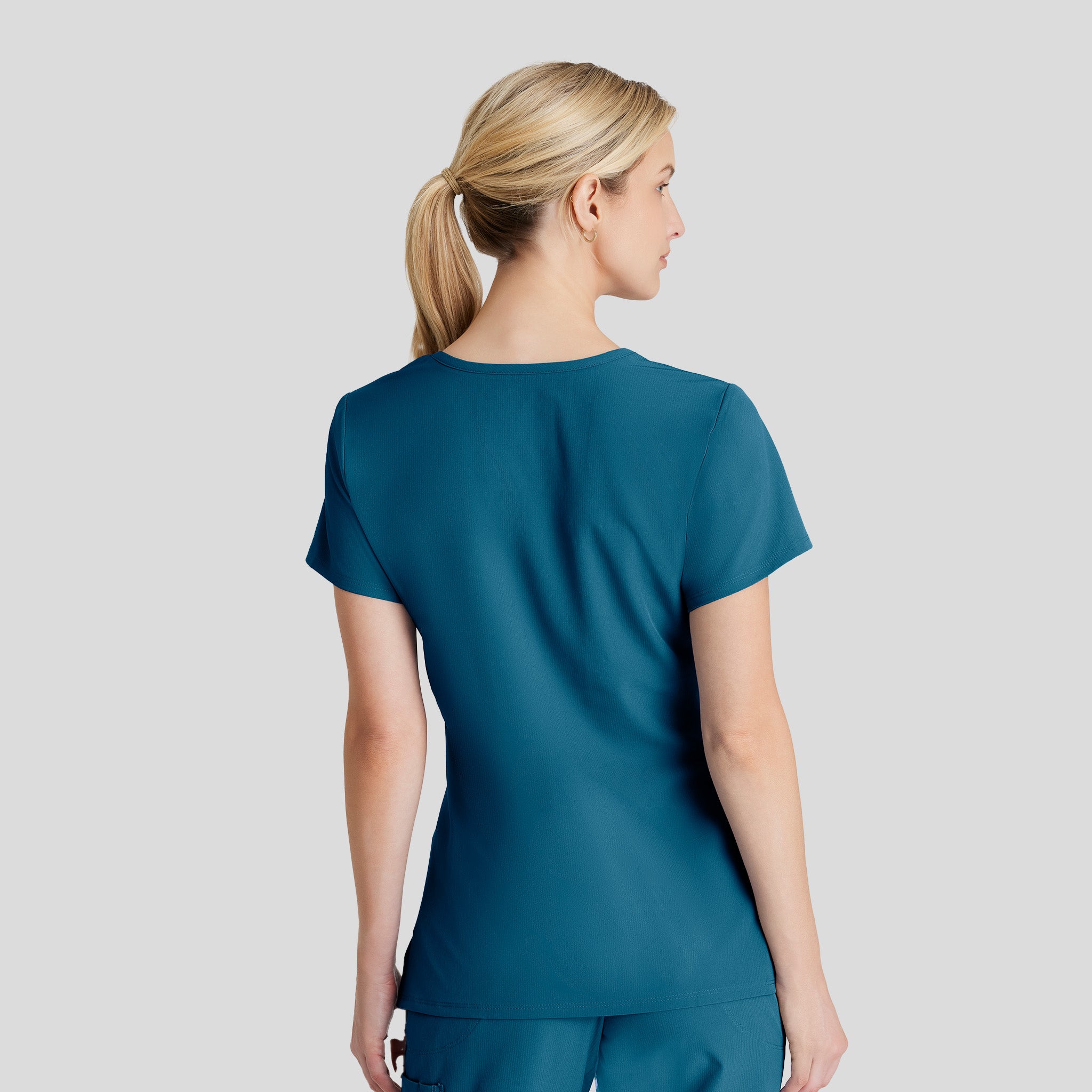 Reliance 3-Pocket Crossover V-Neck Scrub Top | Bahama