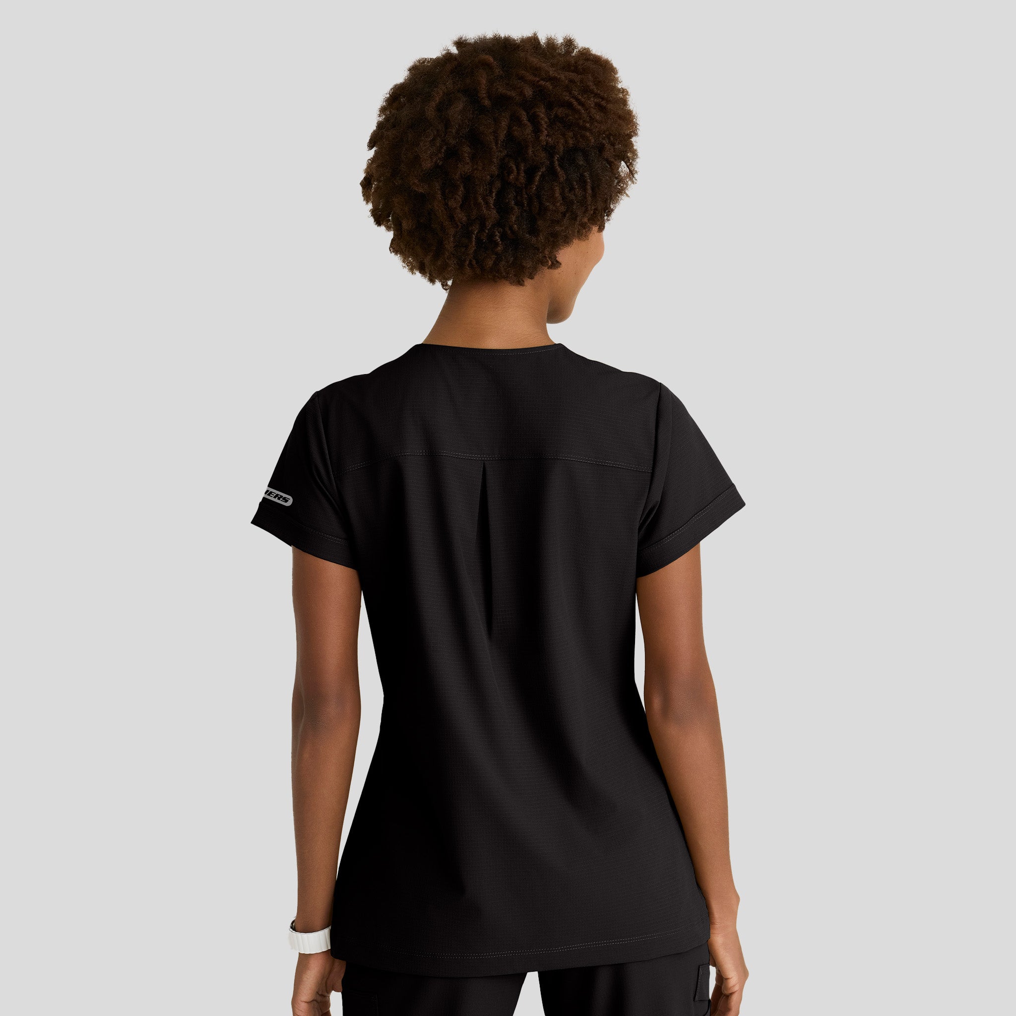 Trek 2-Pocket Rounded Neck Tuck-In Top | Black