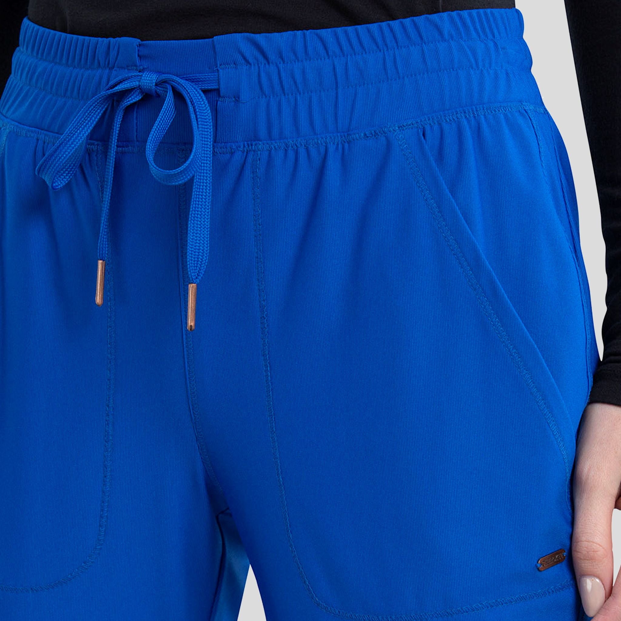 CHEROKEE_CK840_ROYAL_DETAIL