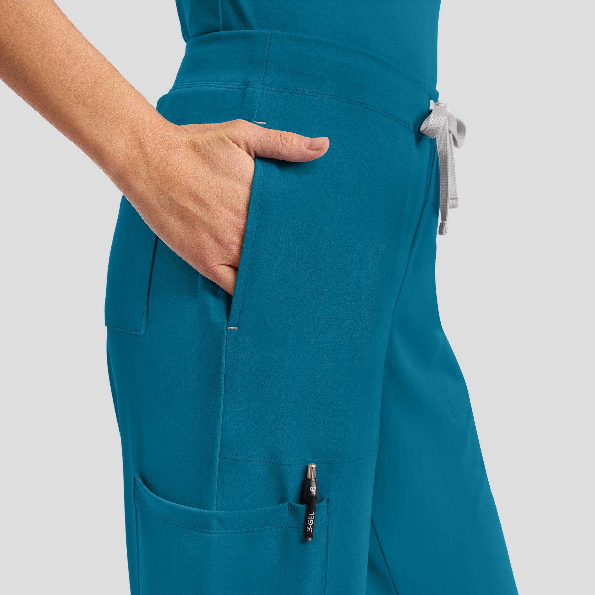 Achieve Pull-On Straight Leg Scrub Pant | Caribbean