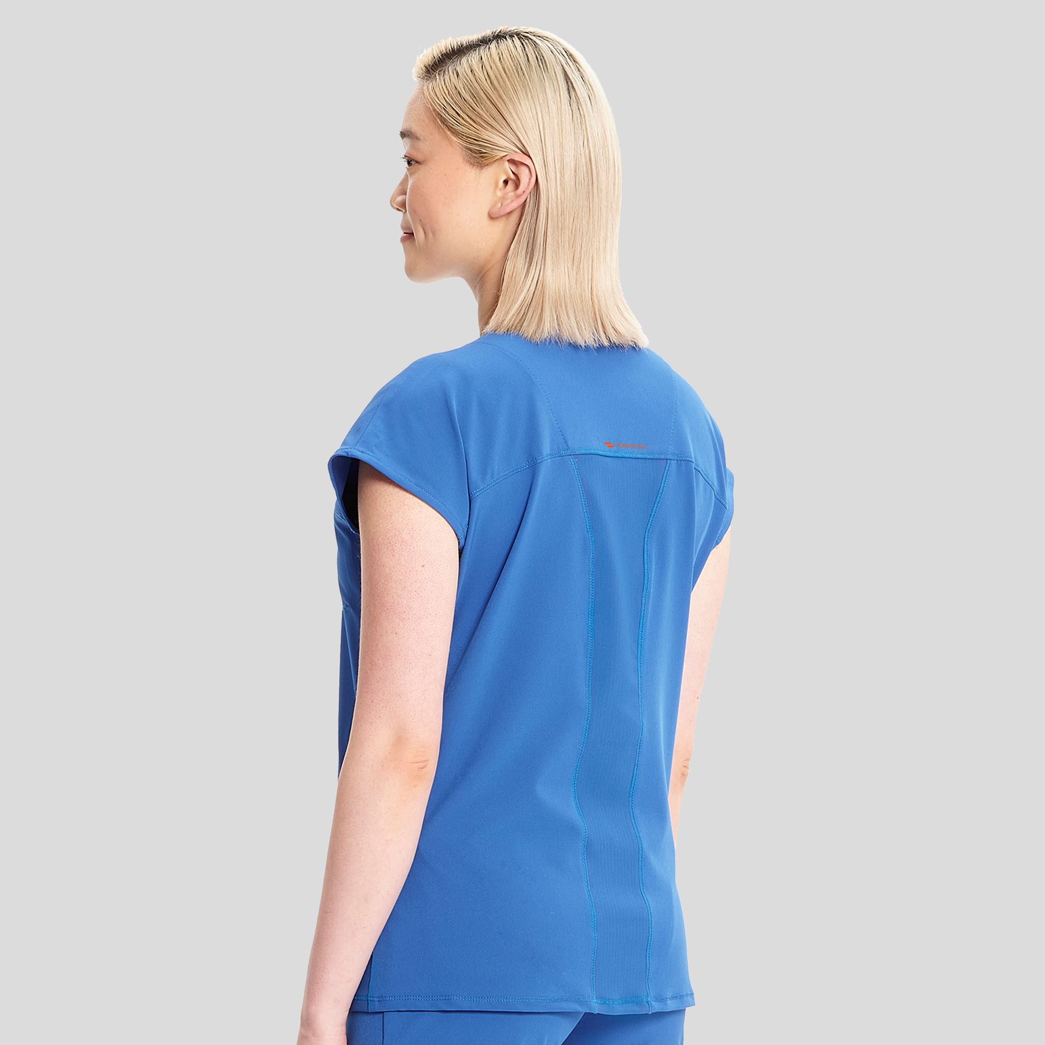 IN_INFINITY_GNR8_henleyTOP_622A_ROYAL_LEFT