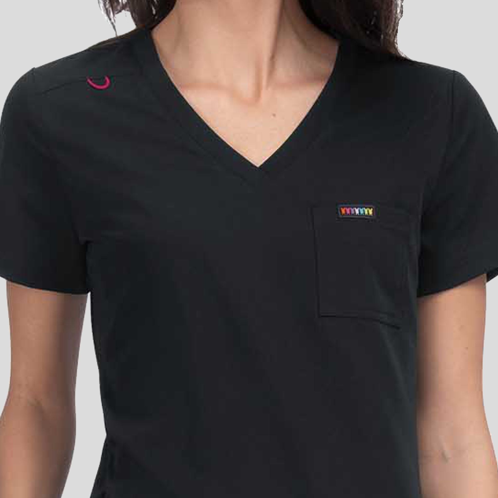 Koi_FrenchBull_F102_black_front_detail