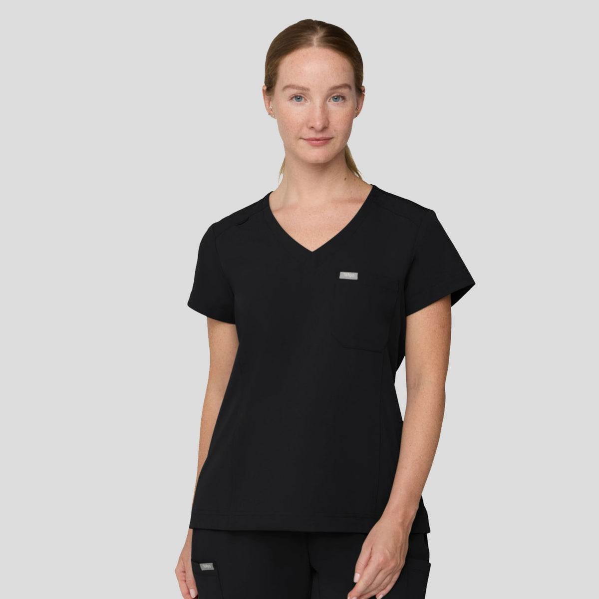 Tempo Women's 1 Pocket Top | Black